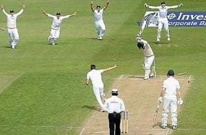 Ashes match-fixing allegations send cricket into crisis